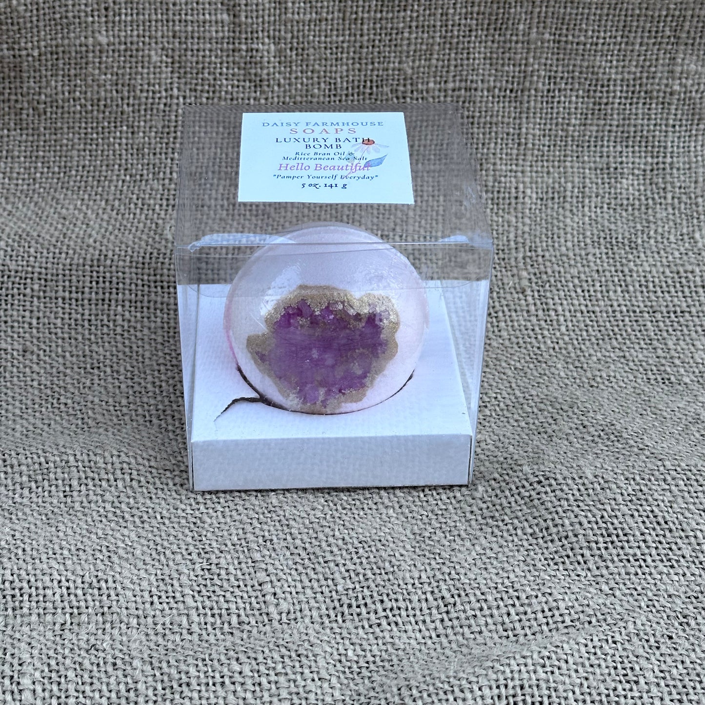 Daisy Farmhouse Sea Salt Bath Bomb